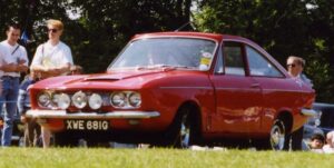 „Bond Equipe GT“ von Kierant, lizenziert unter CC BY 3.0, via Wikimedia Commons.